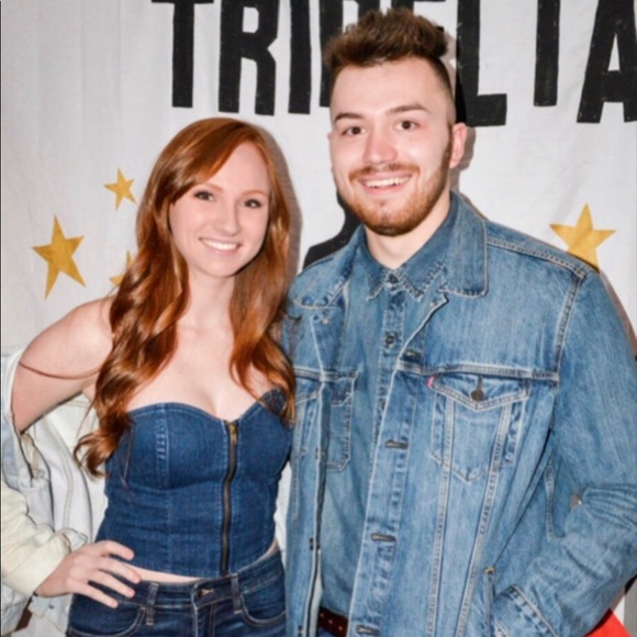 Meet your Posher, Anna - Picture 1 of 1